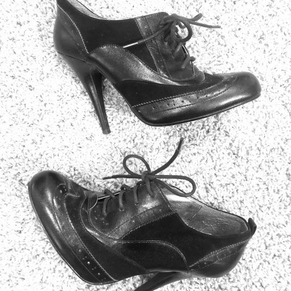 black oxford pumps